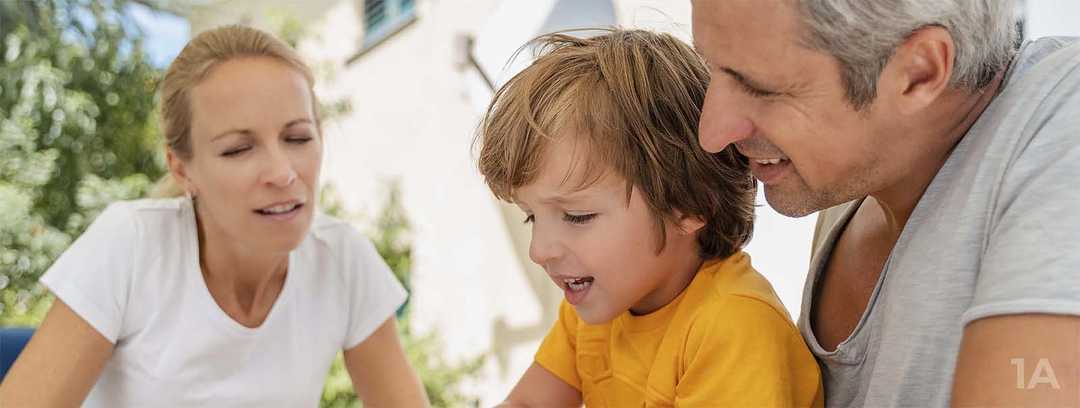 Leben mit ITP: Teaserbild für den Artikel „Videos, Broschüren und mehr“